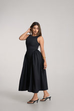 Load image into Gallery viewer, Frankie Midi Dress- Black