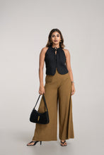 Load image into Gallery viewer, Evie Tuck Pant -Honey