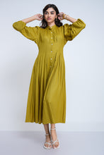 Load image into Gallery viewer, Elsie Midi Dress - Moss