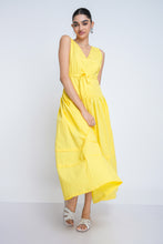 Load image into Gallery viewer, Louise Maxi Dress - Daisy