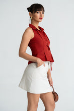 Load image into Gallery viewer, Rua Pleated Top - Crimson