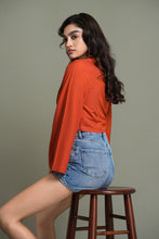 Load image into Gallery viewer, Esther Twisted Top - Rust