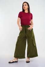 Load image into Gallery viewer, Rib Crew Neck - Cherry