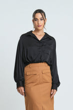 Load image into Gallery viewer, Eve Luna Crop Top - Black