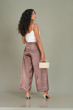 Load image into Gallery viewer, Christina Midi Pant - Redwood