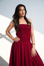Load image into Gallery viewer, Alisson Maxi Dress - Crimson