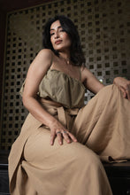 Load image into Gallery viewer, Palm Bubble Crop Top - Olive