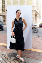 Load image into Gallery viewer, Mia Midi Dress - Black