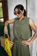 Load image into Gallery viewer, Wave Crop Bubble Top  - Olive