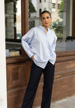 Load image into Gallery viewer, Kai Double Back Shirt - Sky