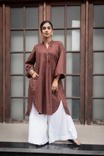 Load image into Gallery viewer, Liza Pleated Top - Walnut