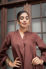 Load image into Gallery viewer, Liza Pleated Top - Walnut