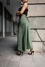 Load image into Gallery viewer, Jovie Bias Maxi Skirt - Olive