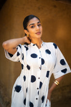 Load image into Gallery viewer, Pinning You Maxi Dress - Blue Iris