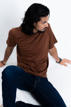 Load image into Gallery viewer, Reg Fit Crew Neck Unisex - Walnut