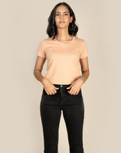 Load image into Gallery viewer, Cotton V-Neck - Nude