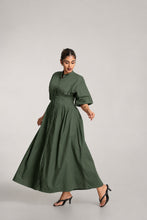 Load image into Gallery viewer, Pinning You Maxi Dress - Forest
