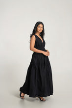 Load image into Gallery viewer, Tessa Maxi Dress - Black
