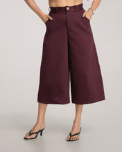 Load image into Gallery viewer, Demi Midi Pant - Mulberry

