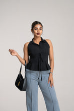Load image into Gallery viewer, Rua Pleated Top - Black
