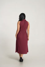 Load image into Gallery viewer, Rua Midi Dress - Plum
