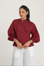 Load image into Gallery viewer, Dia Pin Tuck Shirt - Wine
