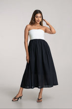 Load image into Gallery viewer, Mae Strapless Dress- Retro
