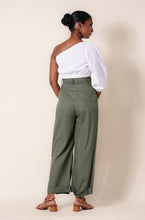 Load image into Gallery viewer, AB Signature Wide Leg Pant - Sage
