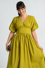 Load image into Gallery viewer, Amelia Maxi Dress - Lemon
