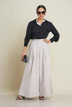 Load image into Gallery viewer, Serina Flared Pant - Bisque
