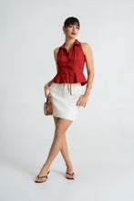 Load image into Gallery viewer, Rua Pleated Top - Crimson
