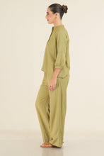 Load image into Gallery viewer, Flow Shirt - Moss
