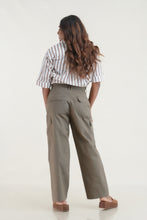 Load image into Gallery viewer, Cargo Pant - Olive
