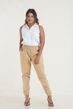 Load image into Gallery viewer, Cotton Jogger - Khaki
