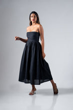Load image into Gallery viewer, Mae Strapless Dress - Black
