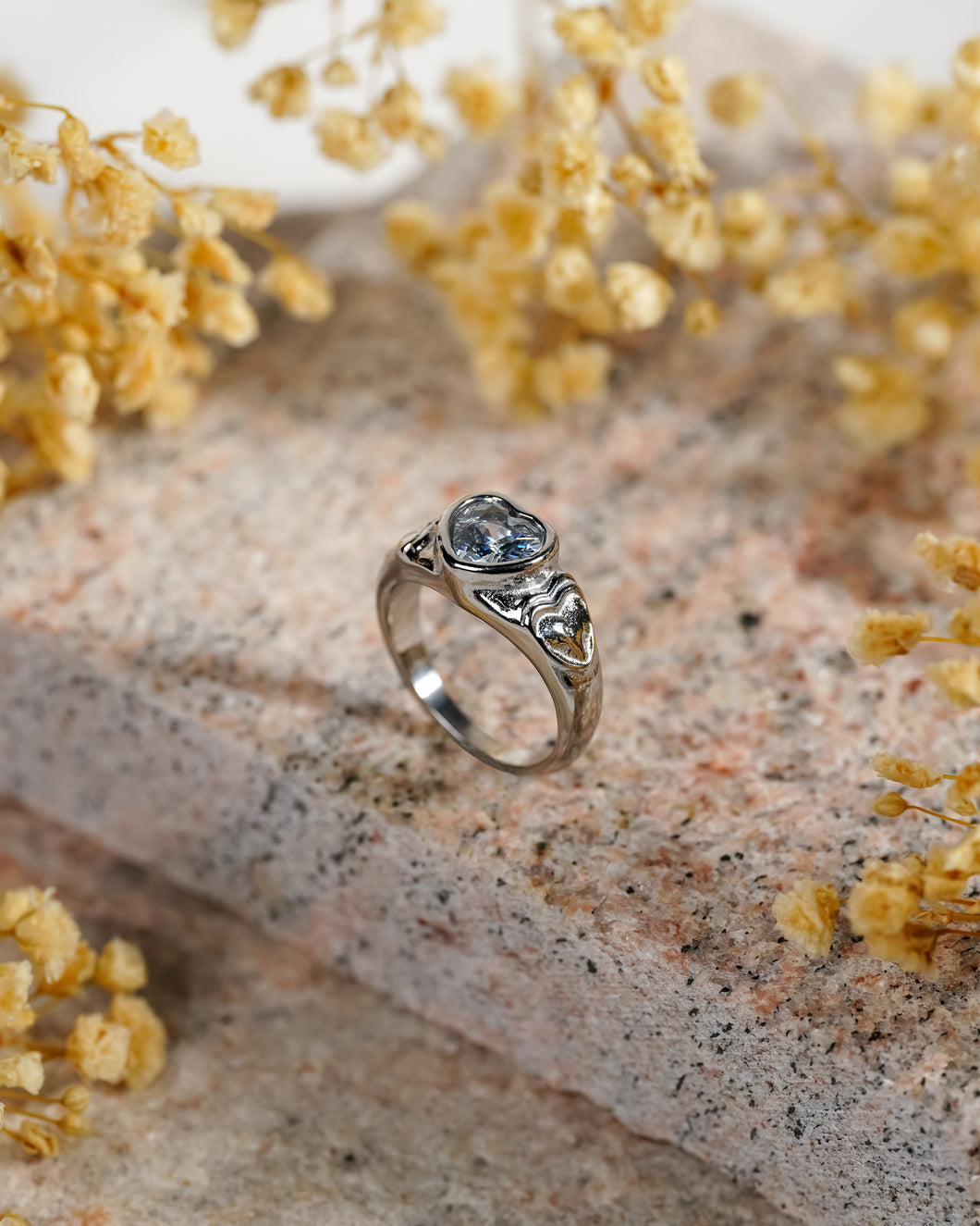 Sterling Silver Sweetheart Shimmer Ring