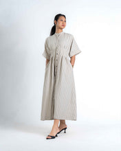 Load image into Gallery viewer, Pinning You Maxi Dress - Cappuccino
