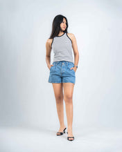 Load image into Gallery viewer, High Neck tank Top - Oreo
