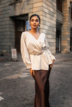 Load image into Gallery viewer, Yasmin Tie Top - Ivory
