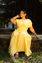 Load image into Gallery viewer, Miley Maxi Dress - Petals
