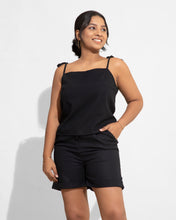 Load image into Gallery viewer, Summer Oxford Short - Black

