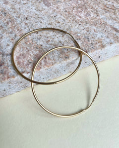 14kt Everyday Hoop