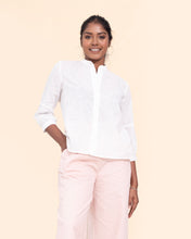 Load image into Gallery viewer, Collarless Flow Shirt - Pearl
