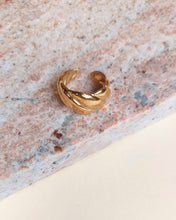 Load image into Gallery viewer, 18kt Parisian Ring
