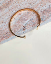 Load image into Gallery viewer, 18kt Madeleine Cuff
