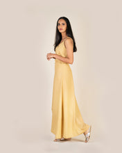 Load image into Gallery viewer, Linen Wrap Skirt - Nude
